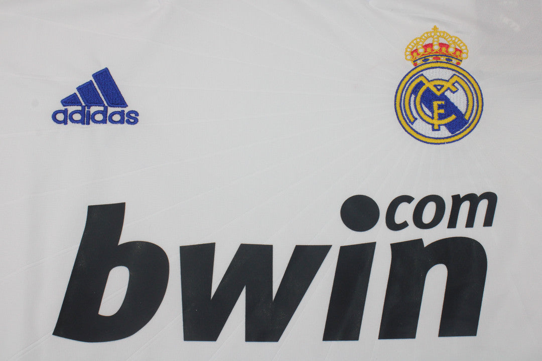 Real Madrid Local - 10/11