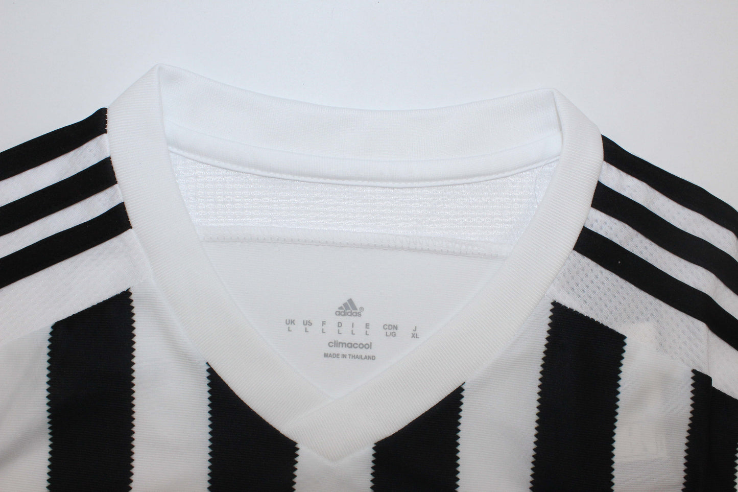 Juventus Local - 15/16