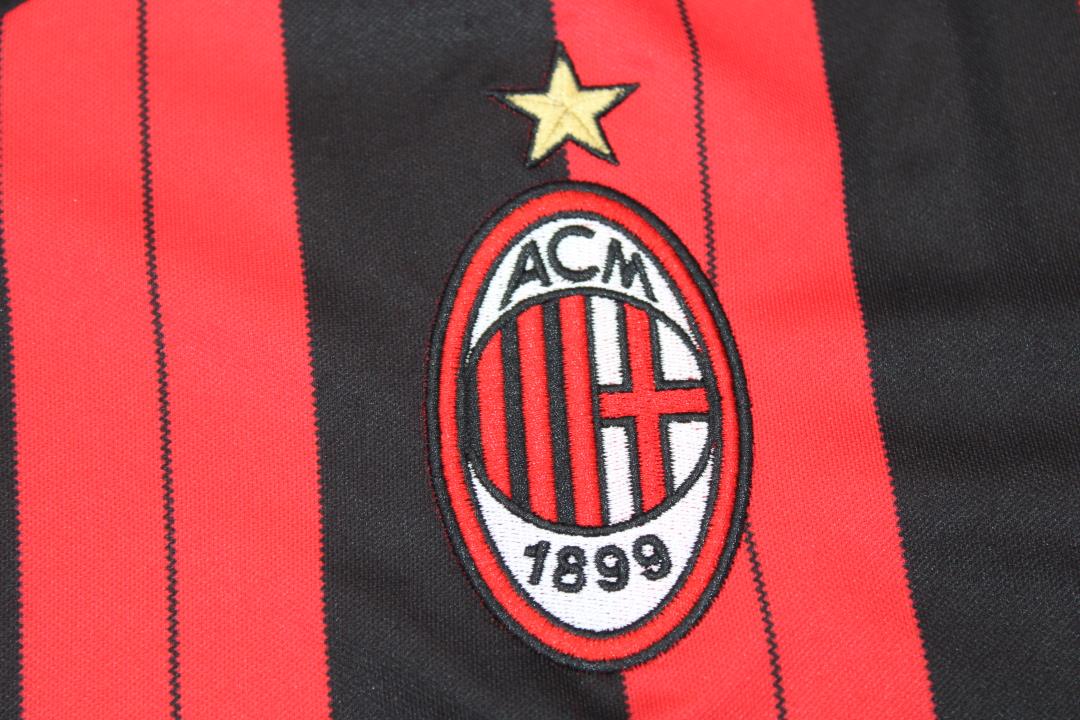 Milan Local - 13/14
