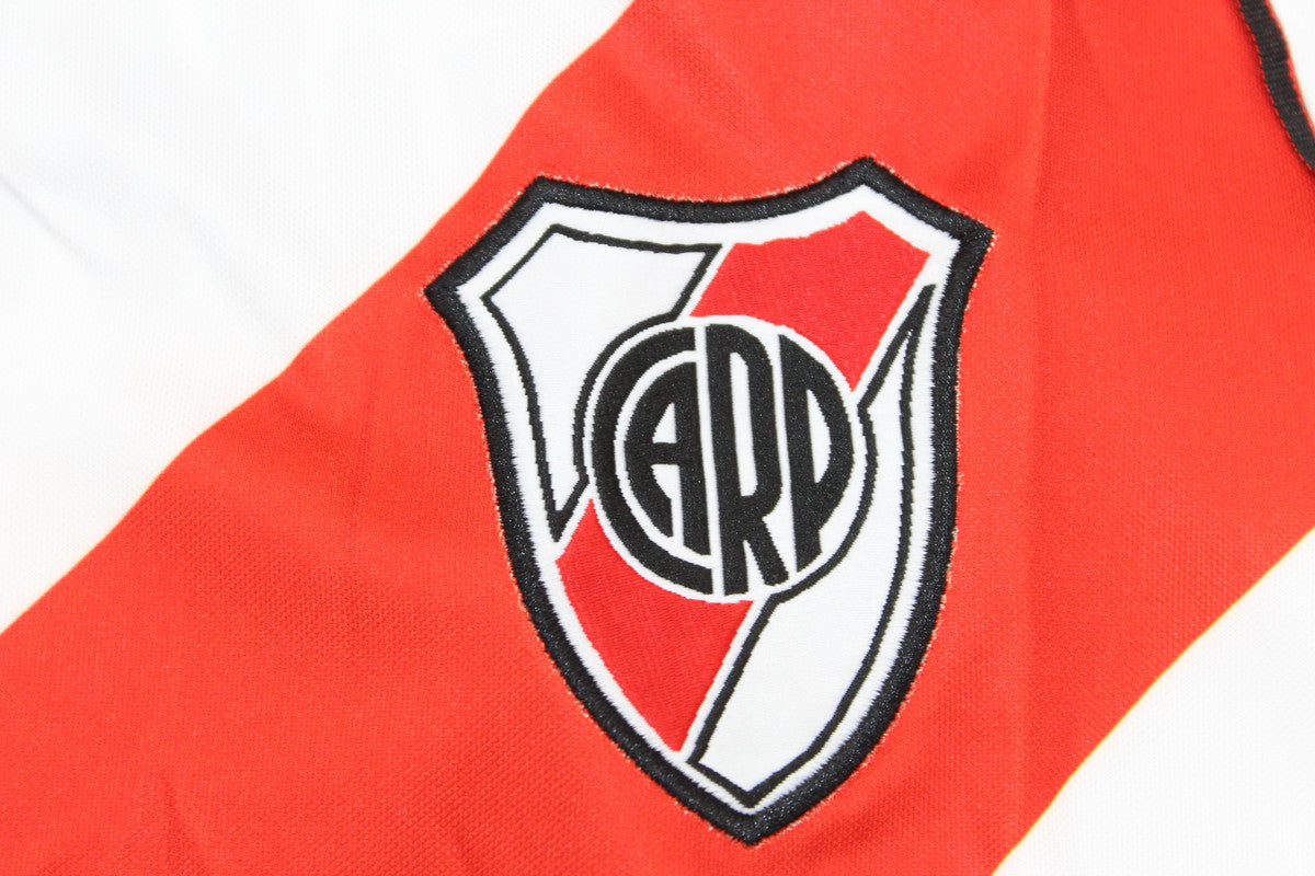 River Plate Local - 00/01