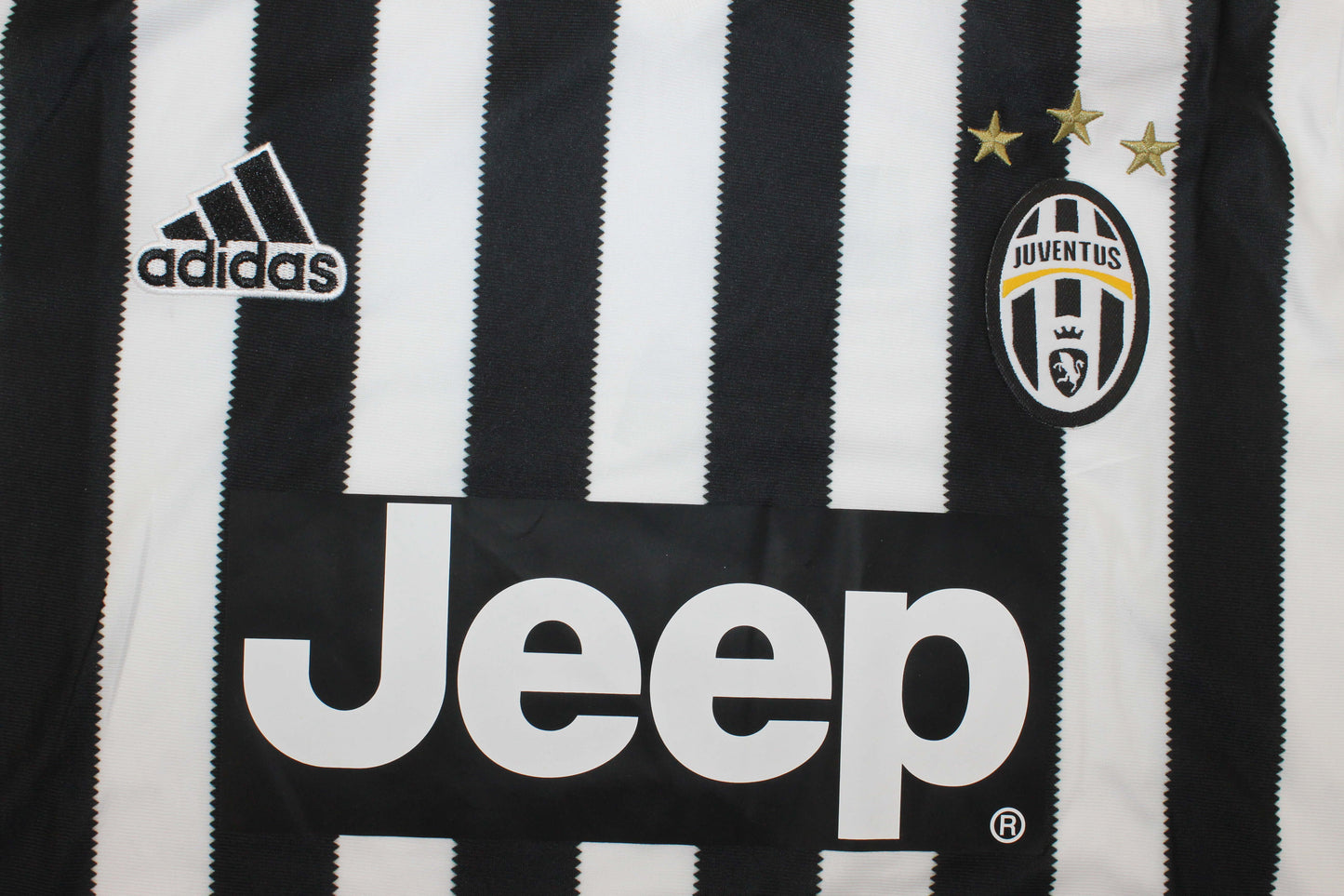 Juventus Local - 15/16