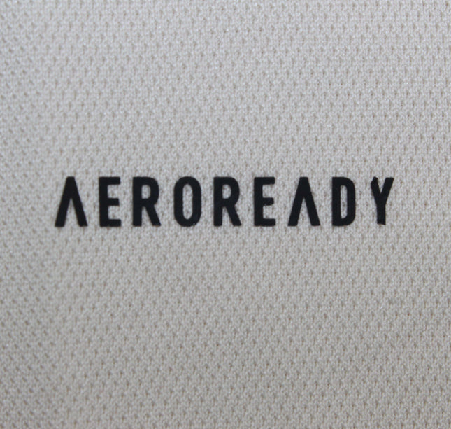 Liverpool Visita - 25/26