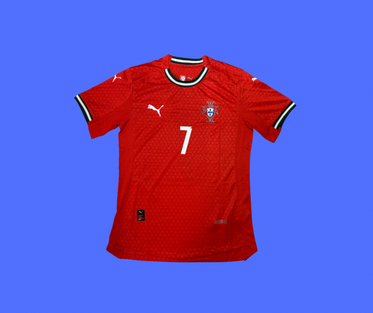 Ronaldo Portugal Local 2025 - EXPRESS