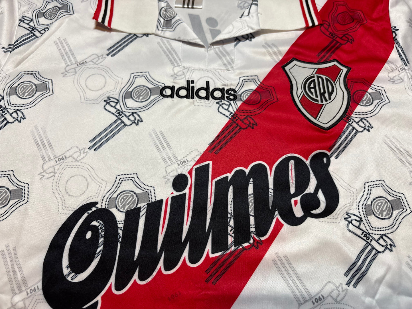 River Plate Local 1996 - EXPRESS