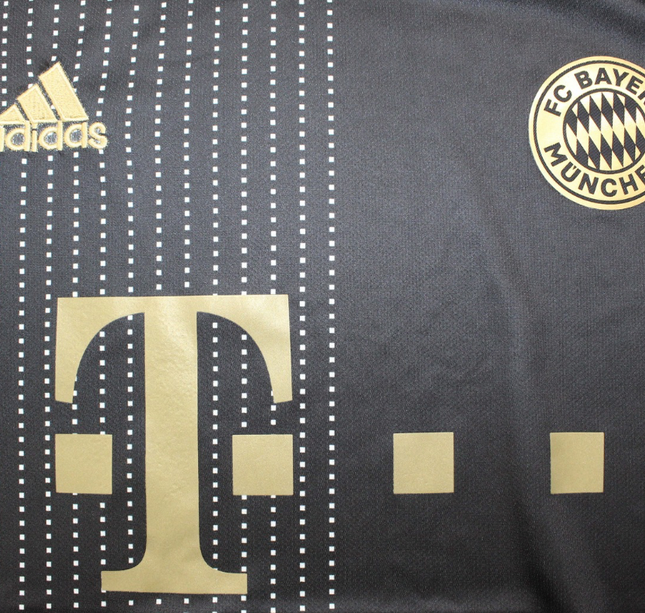 Bayern Munich Visita - 21/22