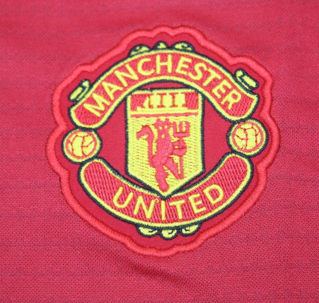 Manchester United Local - 18/19