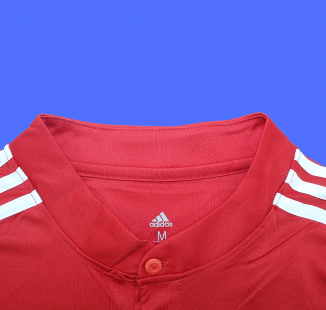 Manchester United Local - 17/18