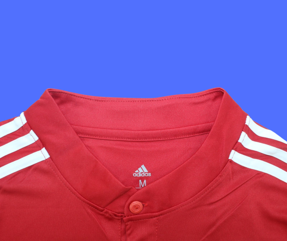 Manchester United Local - 17/18