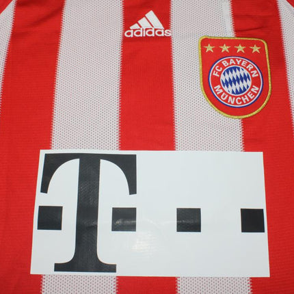Bayern Múnich Local - 10/11