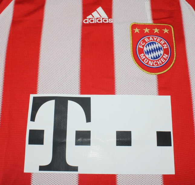 Bayern Múnich Local - 10/11