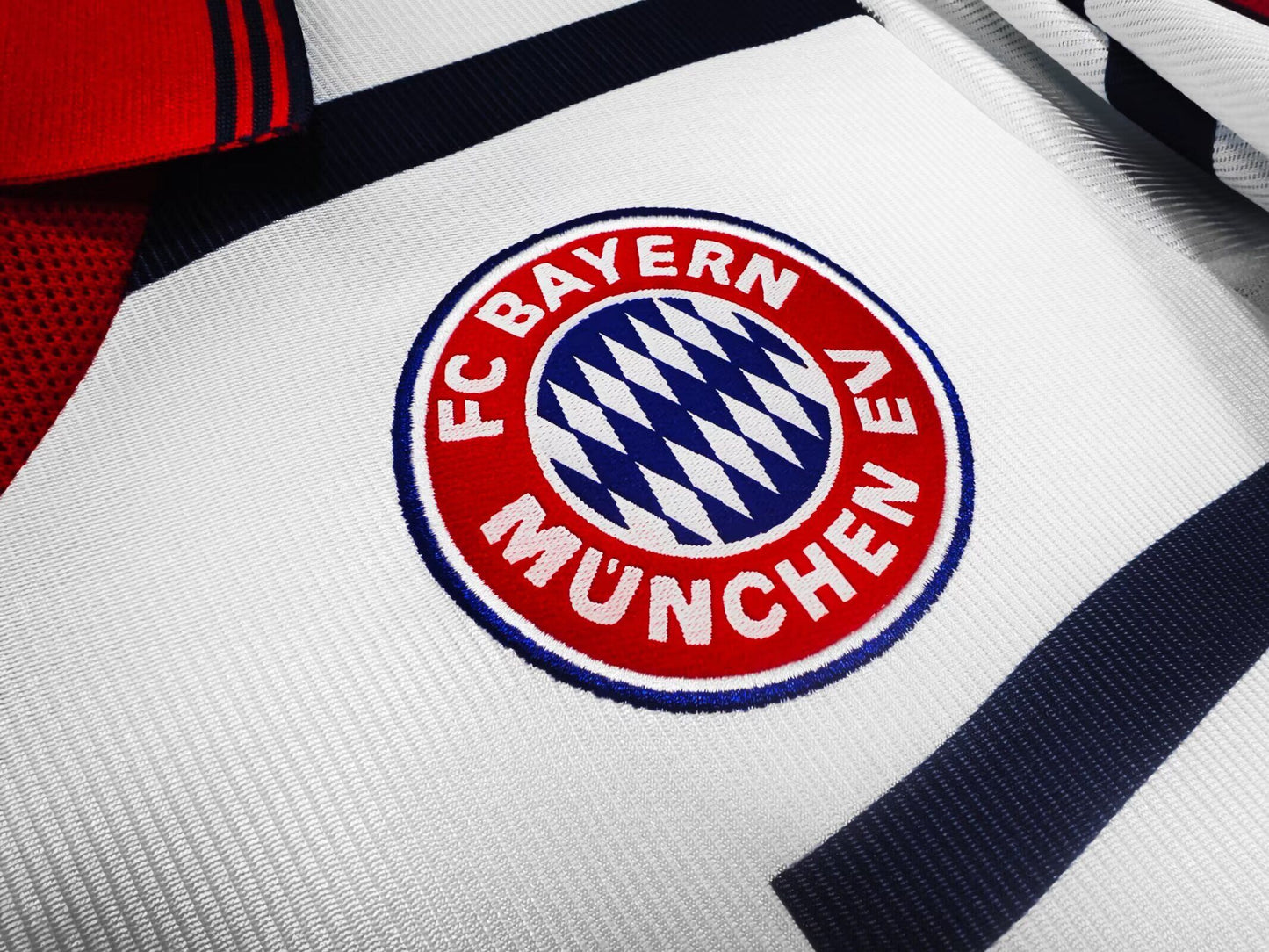 Bayern Múnich Visita - 98/99