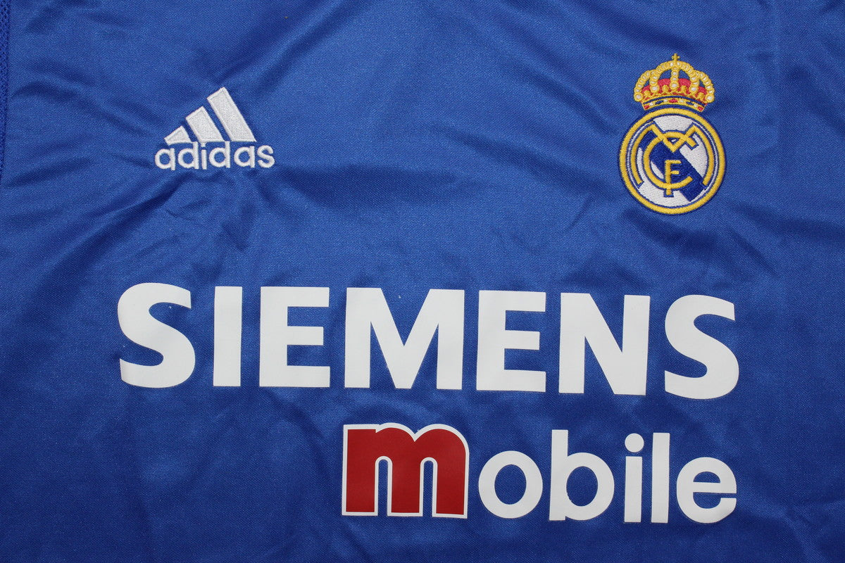 Real Madrid 3er kit - 04/05