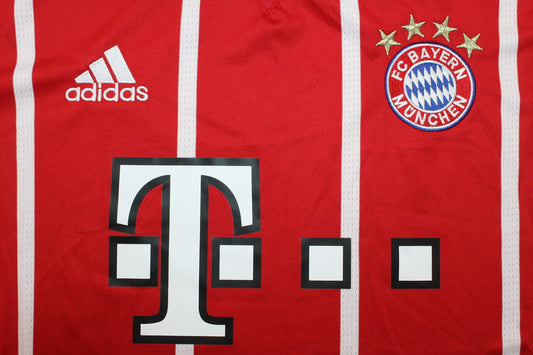 Bayern Múnich Local - 17/18