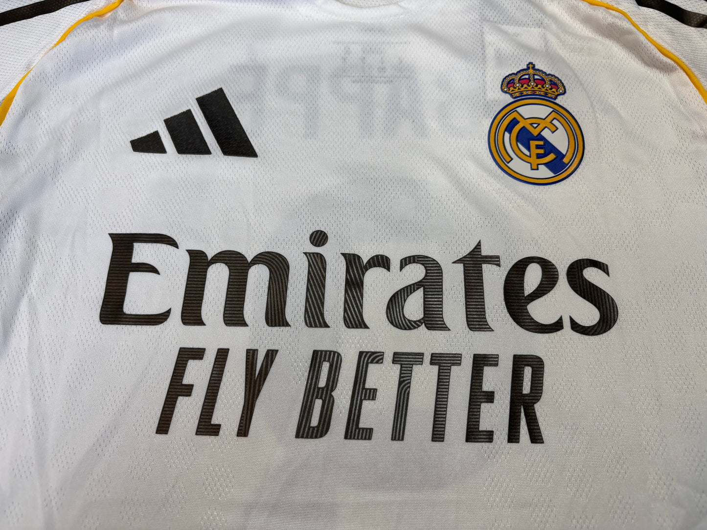 Real Madrid Local 25/26 - EXPRESS