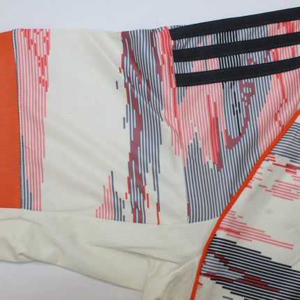 Bayern Múnich Visita - 25/26