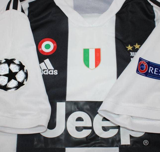 Juventus Local - 18/19