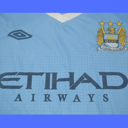 Manchester City - 2011/2012 Local