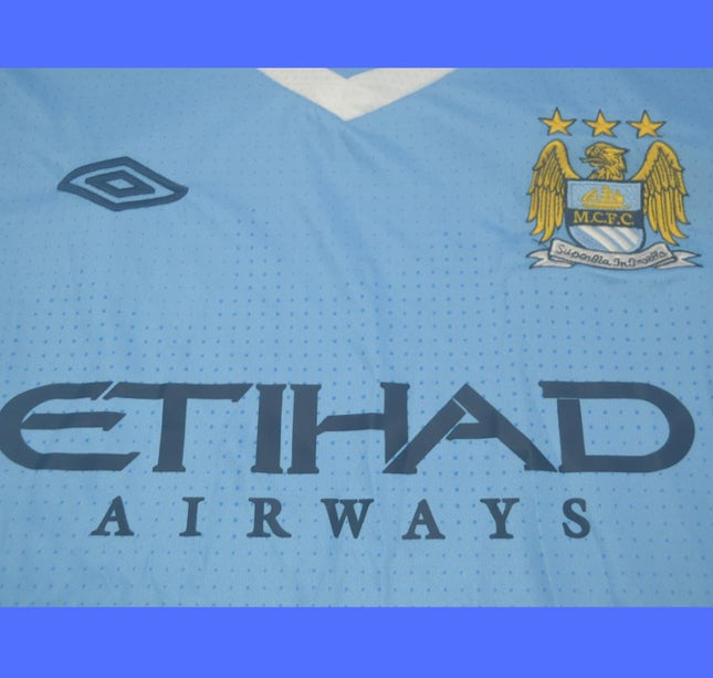 Manchester City - 2011/2012 Local