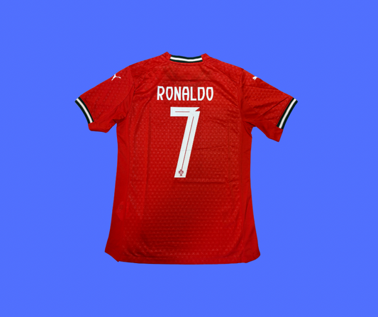 Ronaldo Portugal Local 2025 - EXPRESS