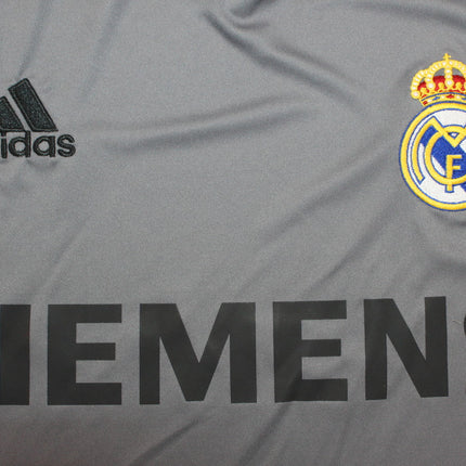 Real Madrid 3er Kit - 05/06