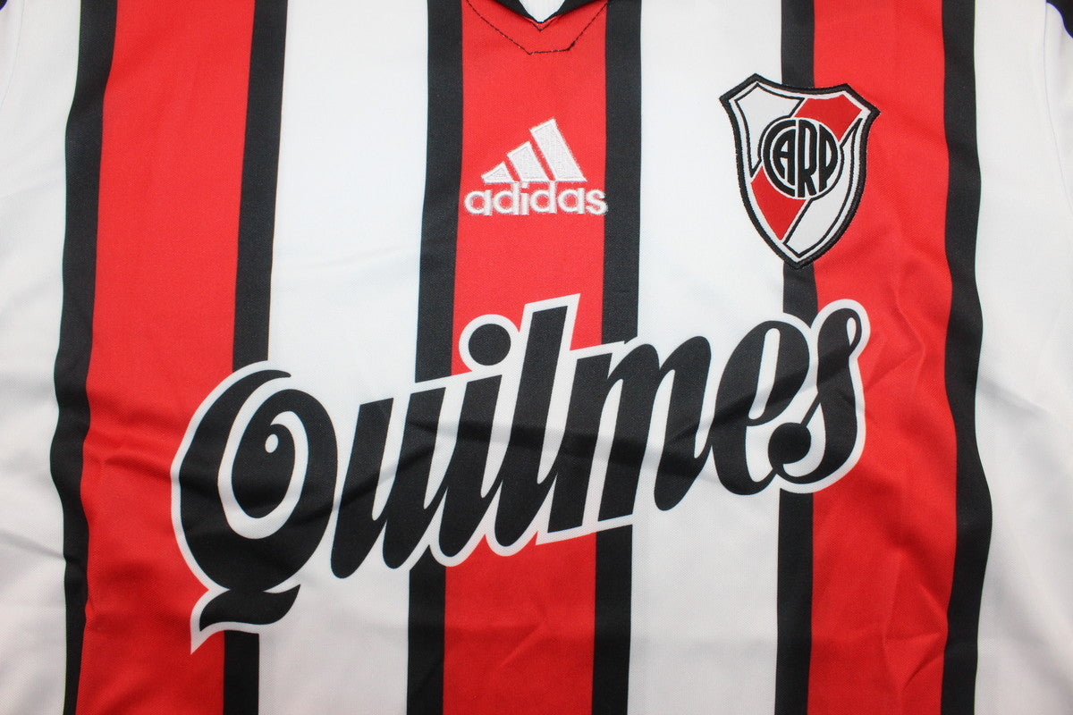 River Plate Visita - 99/00