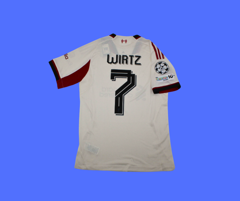 Liverpool Visita - 25/26
