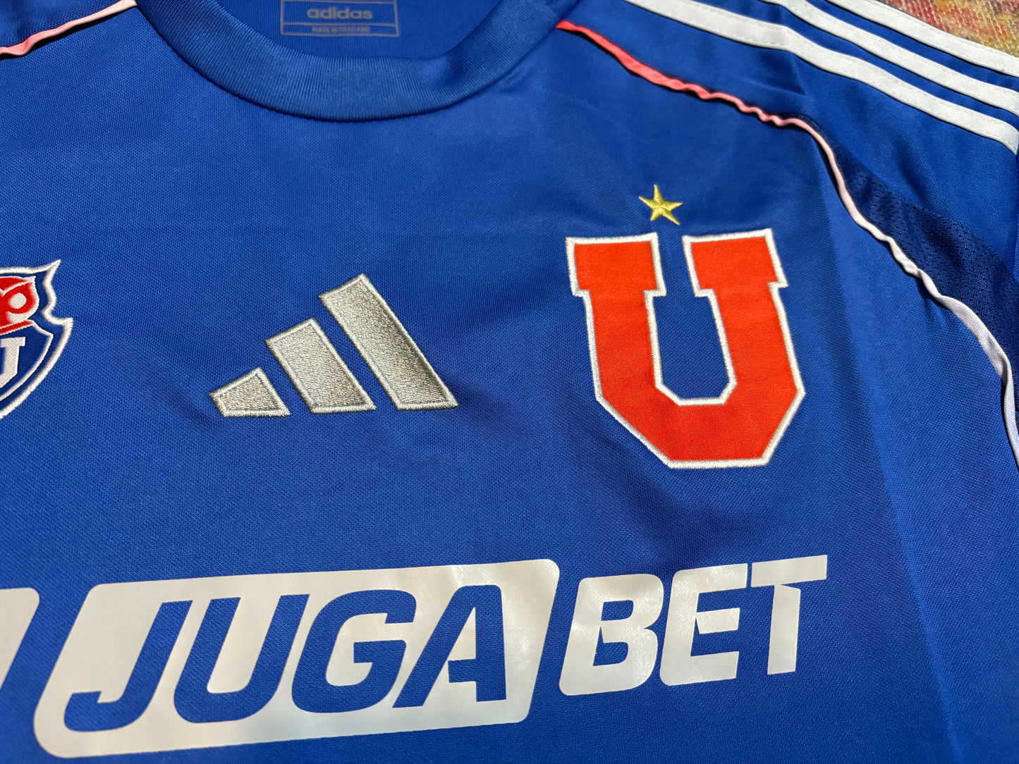U de chile Local 25/26 - EXPRESS