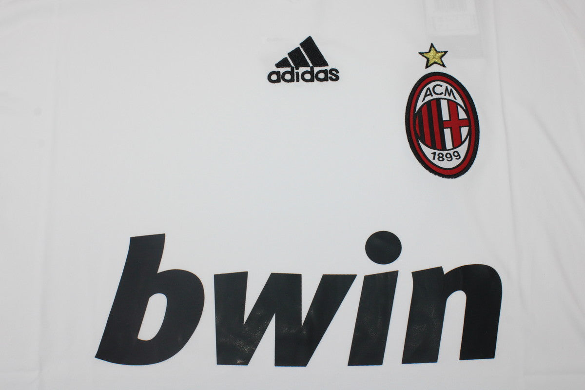 Milan Visita - 09/10