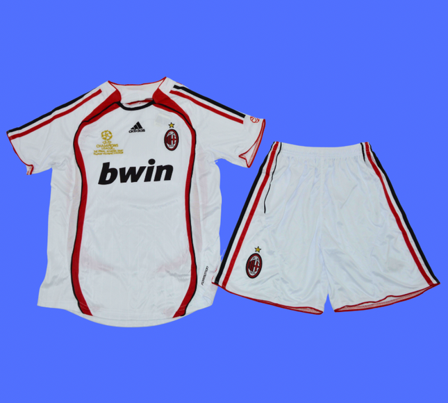 Milan Visita - 06/07 Niño