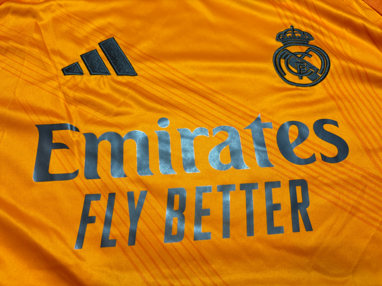 Real Madrid Visita 24/25 - EXPRESS