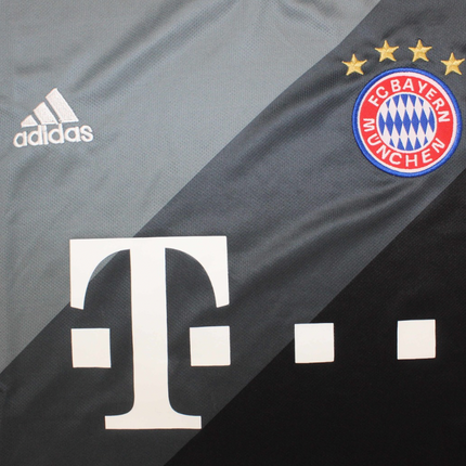 Bayern Munich Visita - 16/17