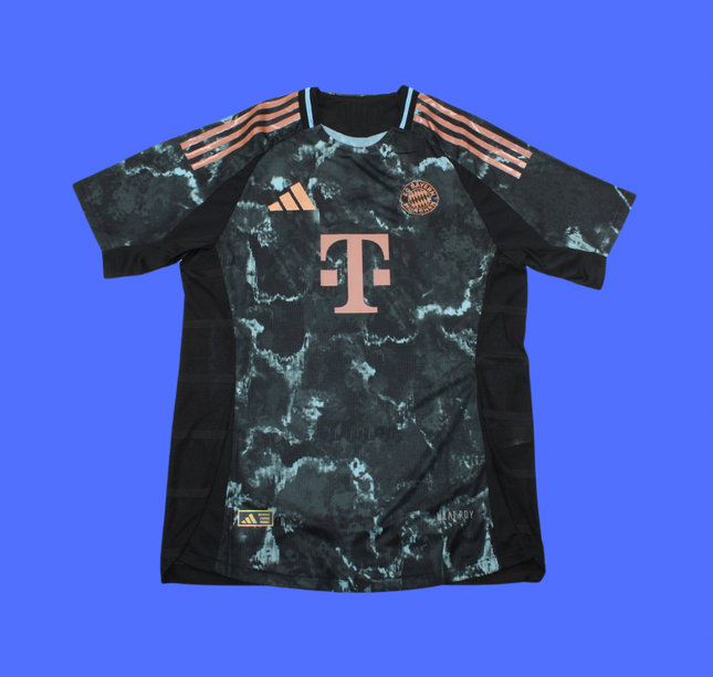 Bayern Múnich Visita - 24/25