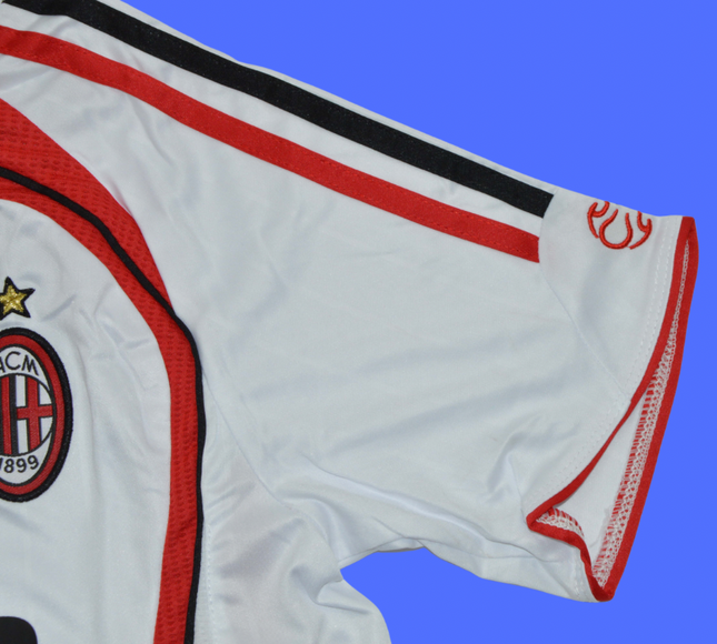 Milan Visita - 06/07 Niño