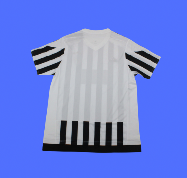 Juventus Local - 15/16