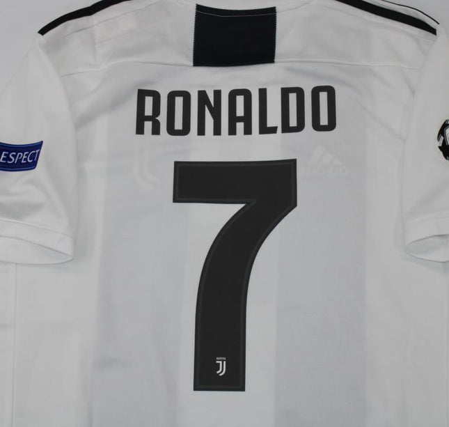 Juventus Local - 18/19