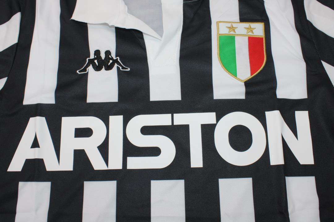 Juventus Local - 84/85