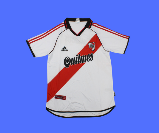 River Plate Local - 00/01