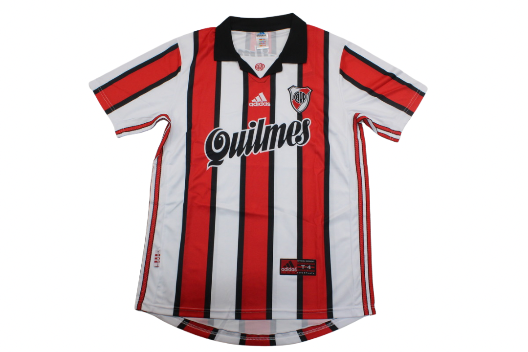 River Plate ™ 99-00 Local