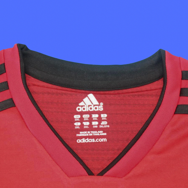 Manchester United Local - 18/19