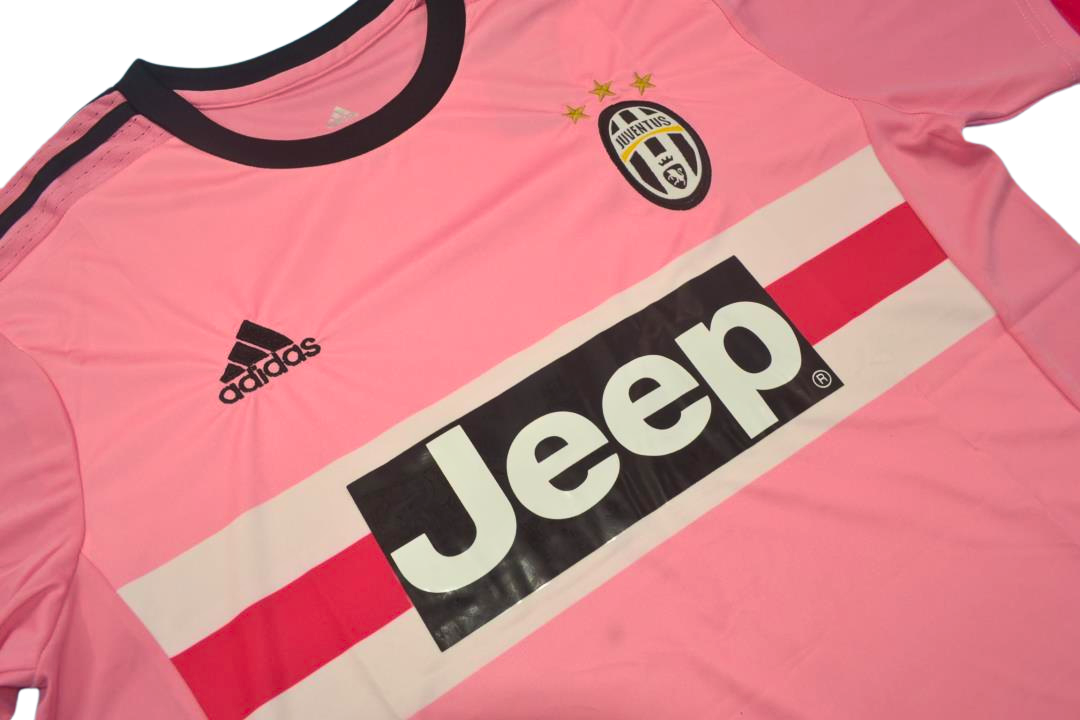 Juventus ™ 15-16 Visitante